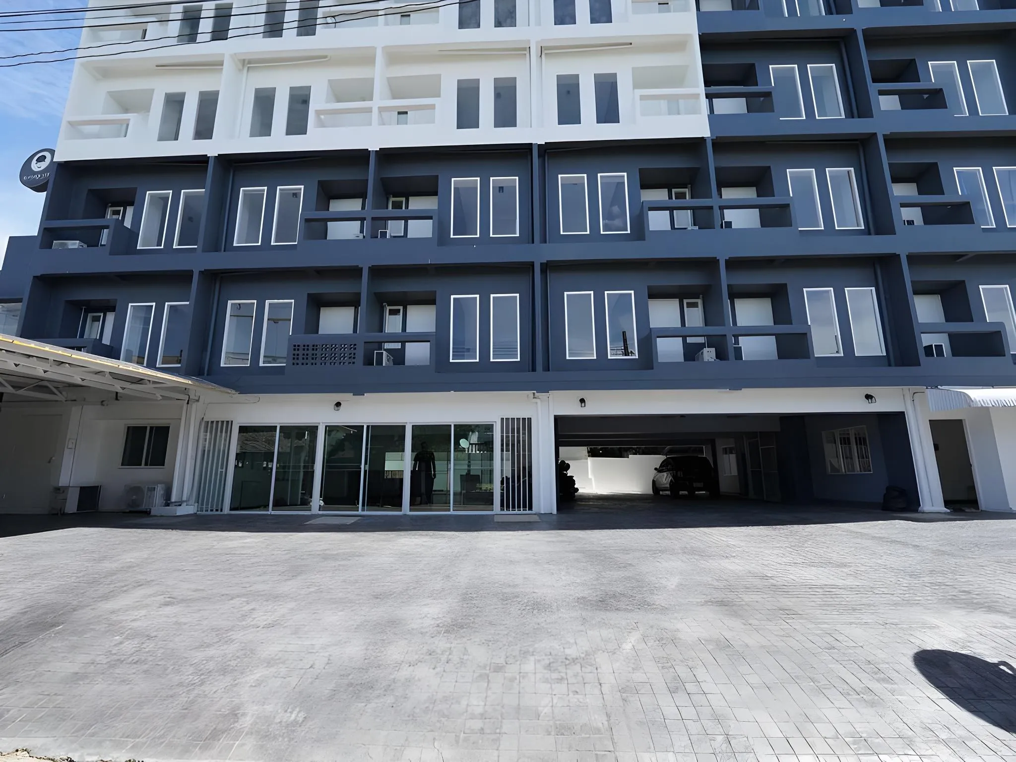 RoomQuest IT Square Don Mueang Airport