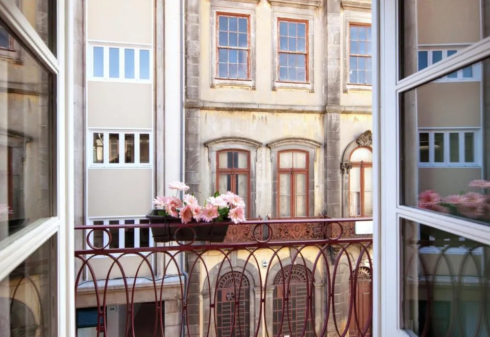 Aparthotel Oporto Entreparedes