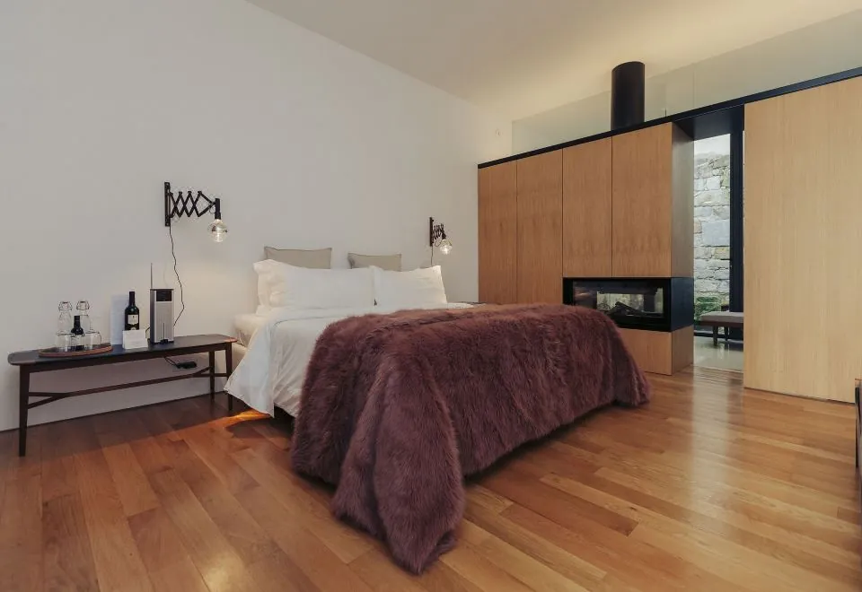 Rosa Et Al Townhouse