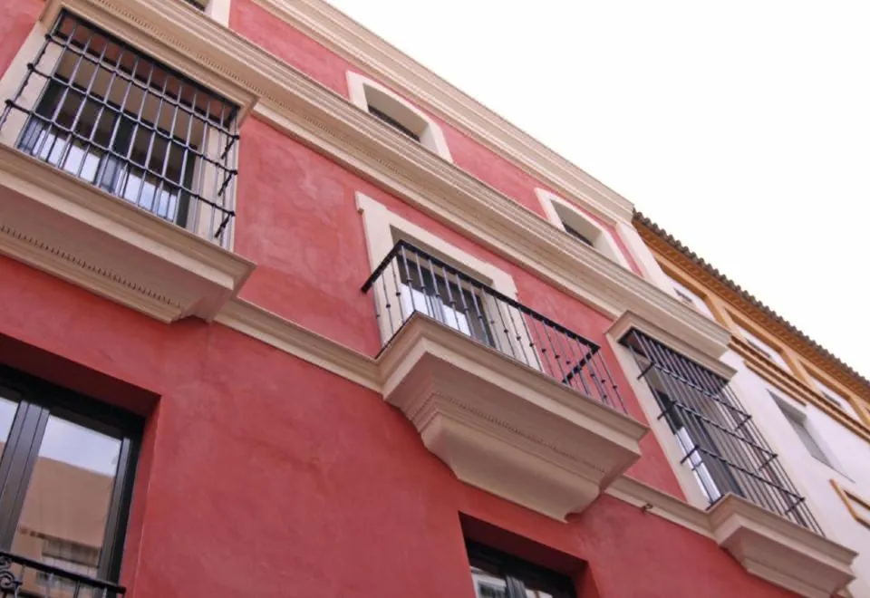 Apartamentos Living Sevilla Centro Maestranza