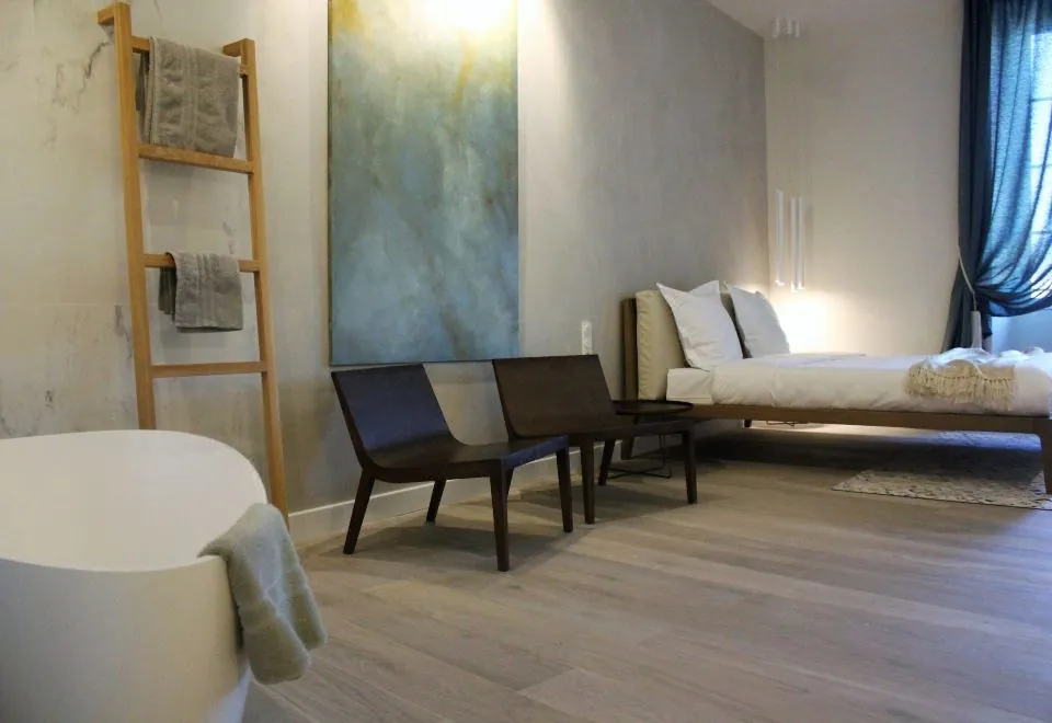 Les Suites Massena