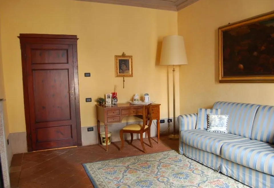 Palazzo Tucci Residenza d'Epoca
