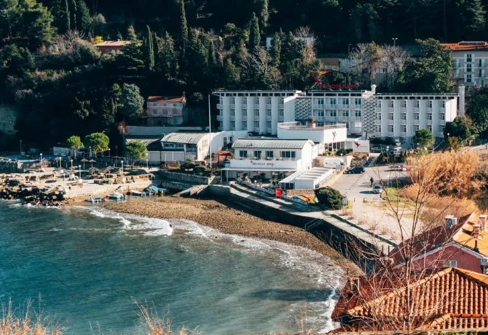 Barbara Piran Beach Hotel