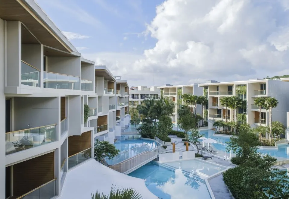 Wyndham Grand Nai Harn Beach Phuket