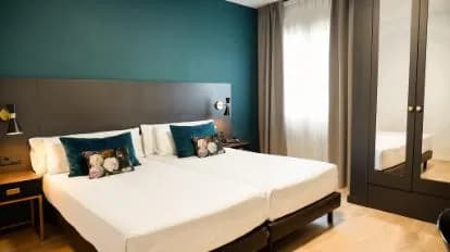 Arenas Atiram Hotels