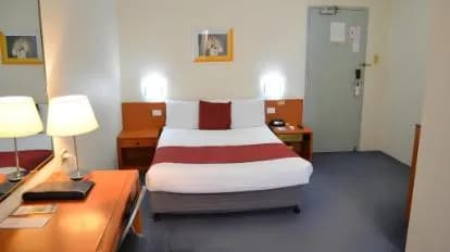 Devere Hotel