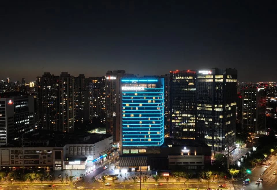 Renaissance Shanghai Putuo Hotel