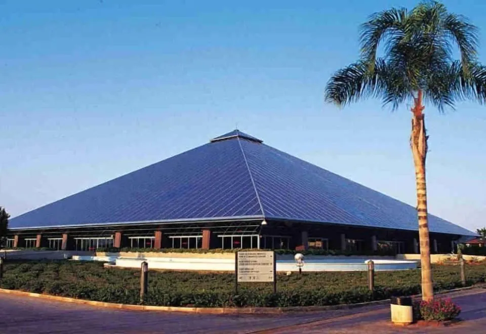 Doubletree by Hilton Antalya City Centre
