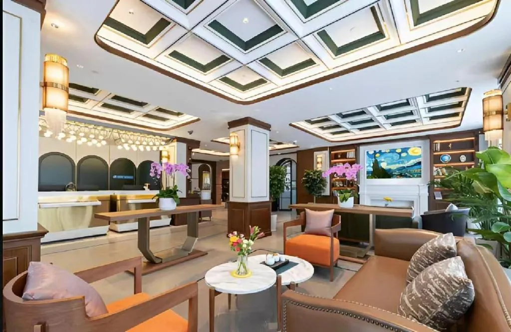 Time Traveller Boutique Hotel - Near The Bund, The Pearl Tower, Suzhou Creek, Sihang Warehouse, Natu