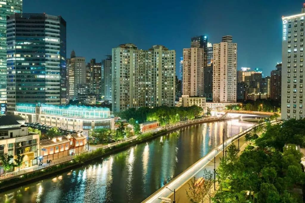 Time Traveller Boutique Hotel - Near The Bund, The Pearl Tower, Suzhou Creek, Sihang Warehouse, Natu