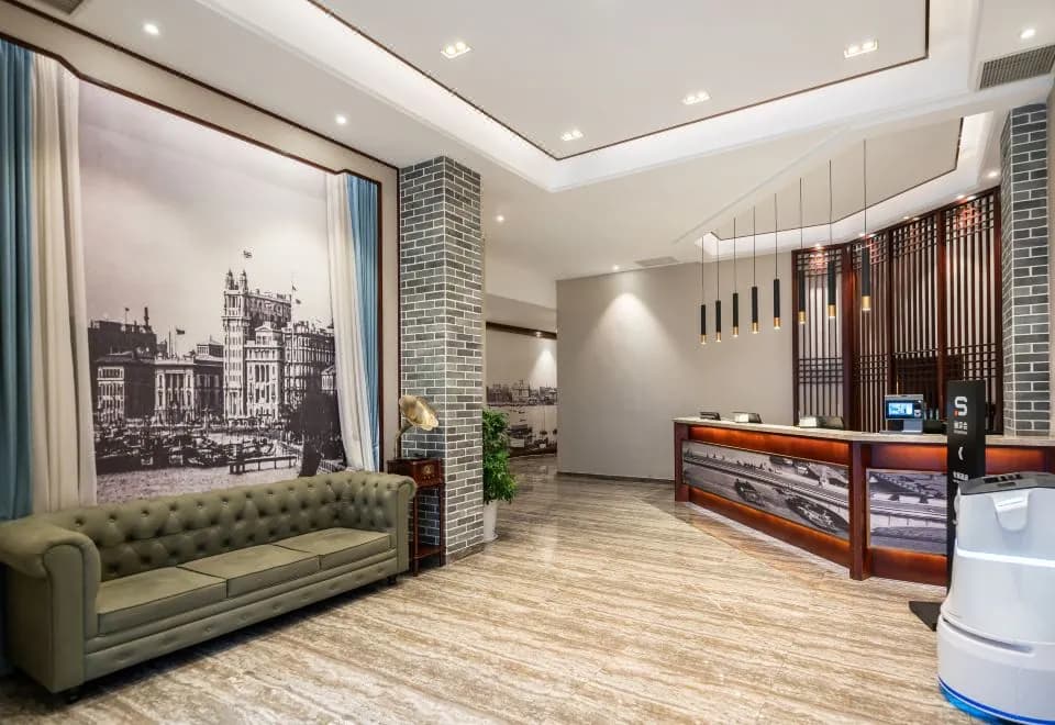Li Cheng Mei Li Ju Hotel (Shanghai City Center Bund Branch)
