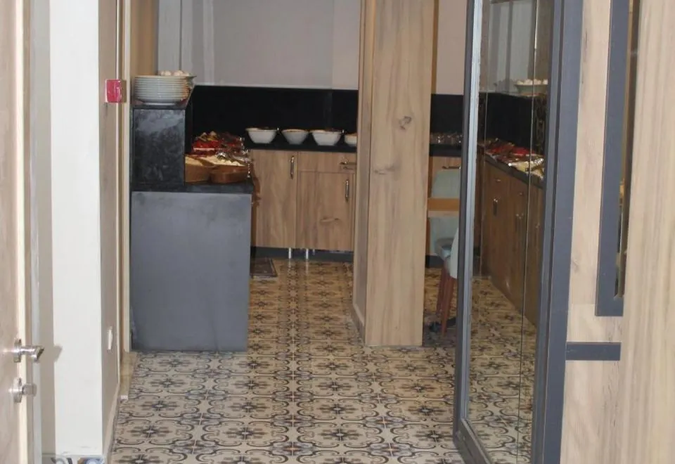 The Laila Hotel