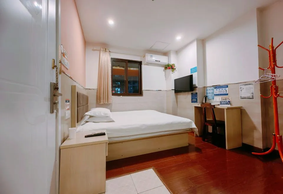 99 Chain Inn Shanghai Jinyu Road