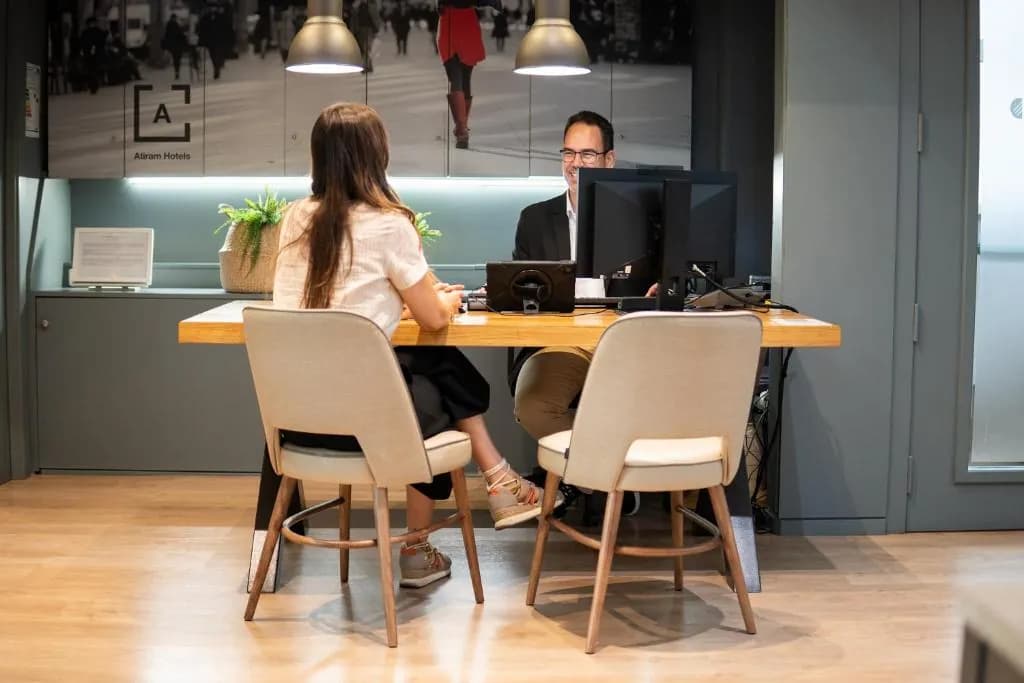 Tres Torres Atiram Hotels
