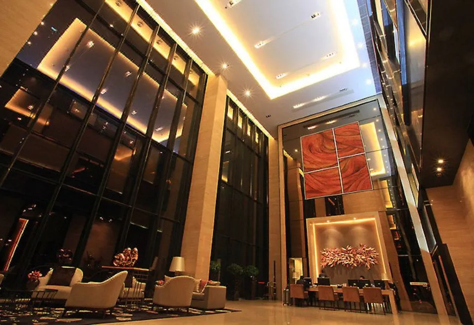 Heefun Apartment (poly world trade centre Apartment)