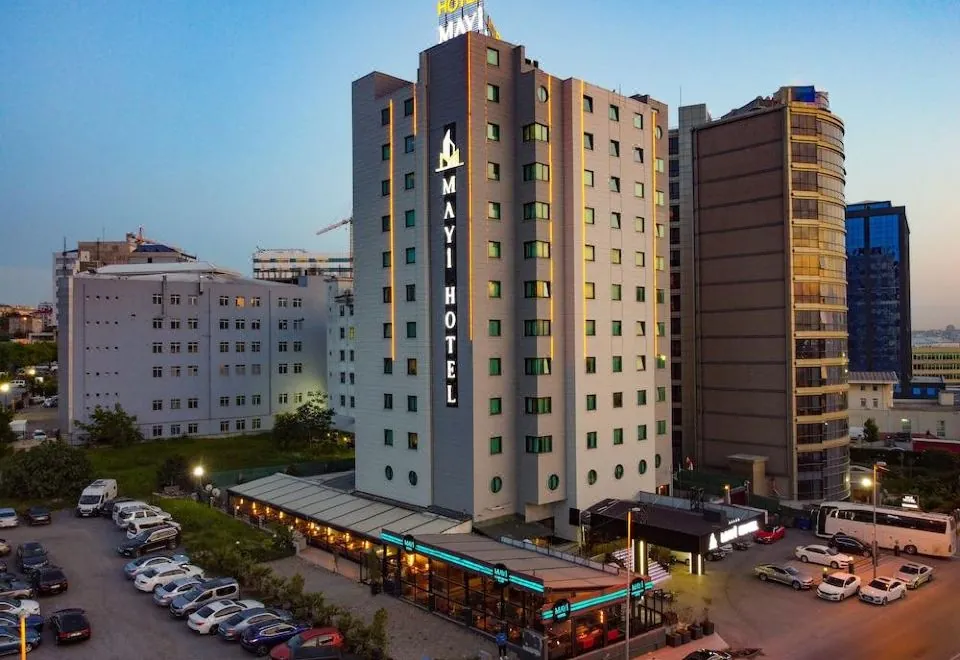 Mayi Hotel