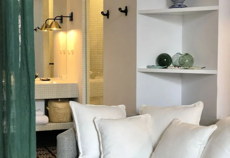 Cocorico Luxury Guest House