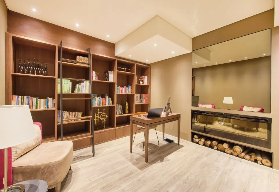 Hotel Moon & Sun Braga