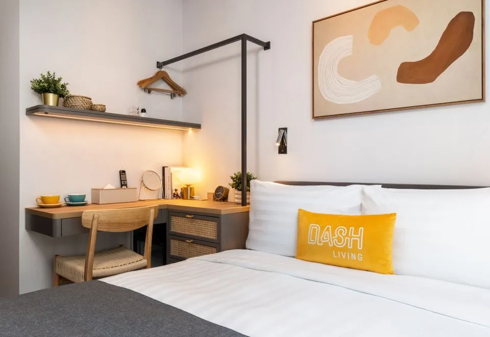 Ovolo noho-286 Queen’s Road Central