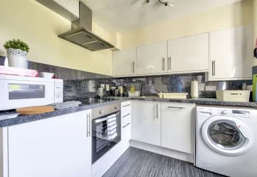 Stunning Studio Apartment Castle View