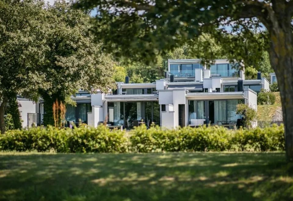 Novi Resort