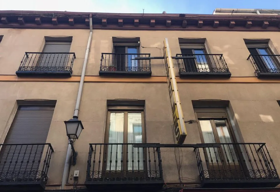Hostal MYD Los Perales