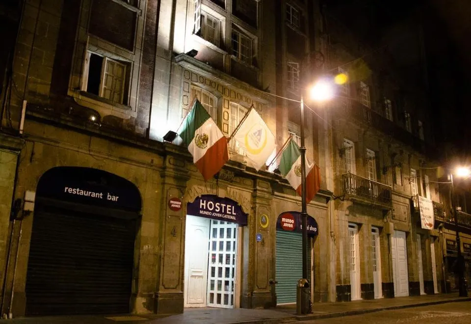 Hostel Mundo Joven Catedral