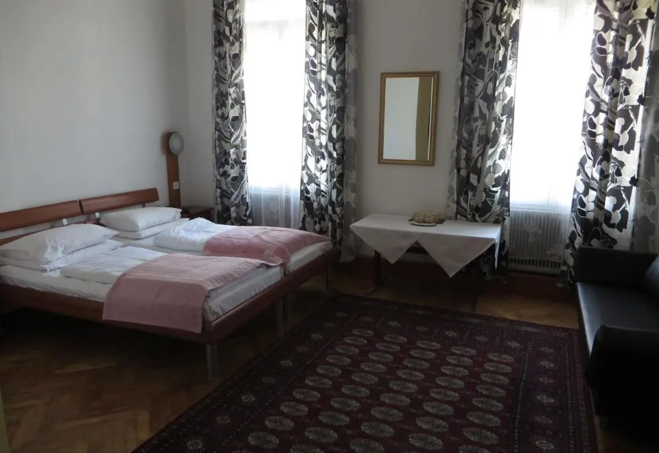 Hotel Pension Stadtpark