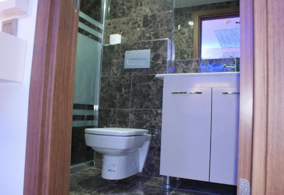Behram Hotel