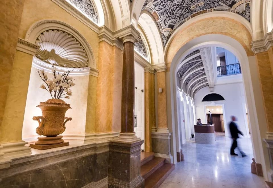 Hotel Moments Budapest