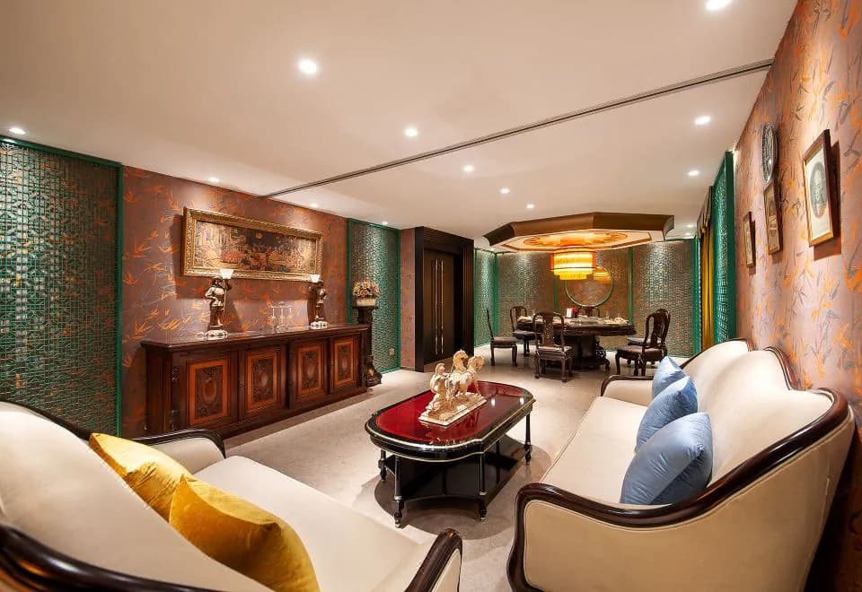 Hua Zhen Ge Art Hotel