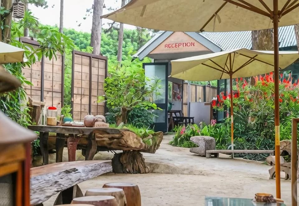 Stop and Go Boutique Hotel