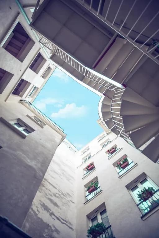 Timhotel le Louvre