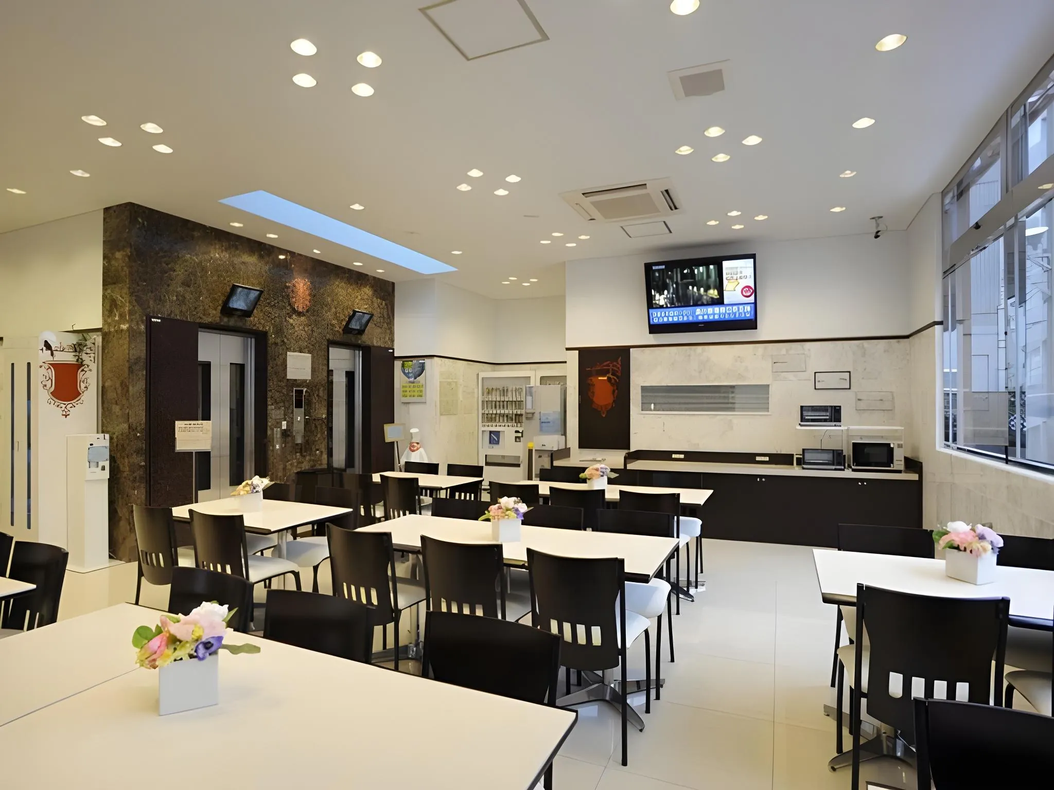 Toyoko Inn Tokyo Asakusa Senzoku Tsukuba Express