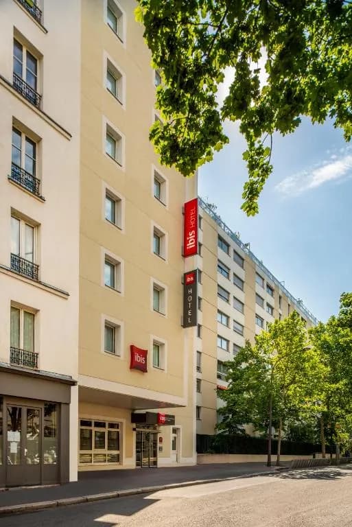 Ibis Paris Canal Saint Martin