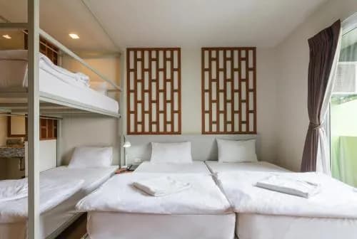 Siamaze Hostel