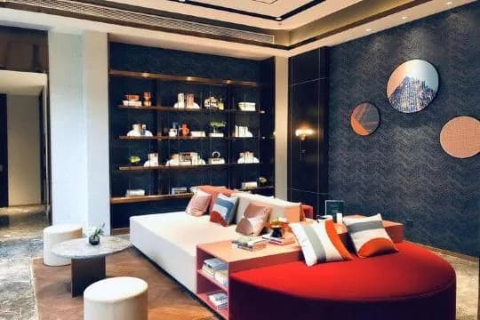 Yitel Collection (Dongfang Road, Pudian Metro Station, Lujiazui)