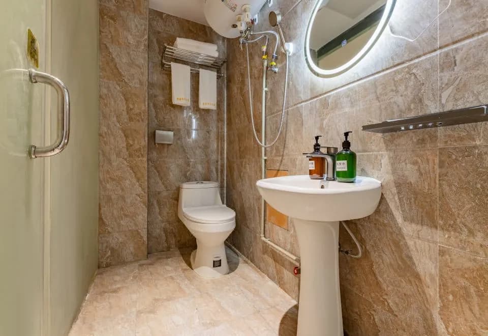 Convenience Hotel Apartment (Guangzhou Tower Pazhou Convention and Exhibition Center)
