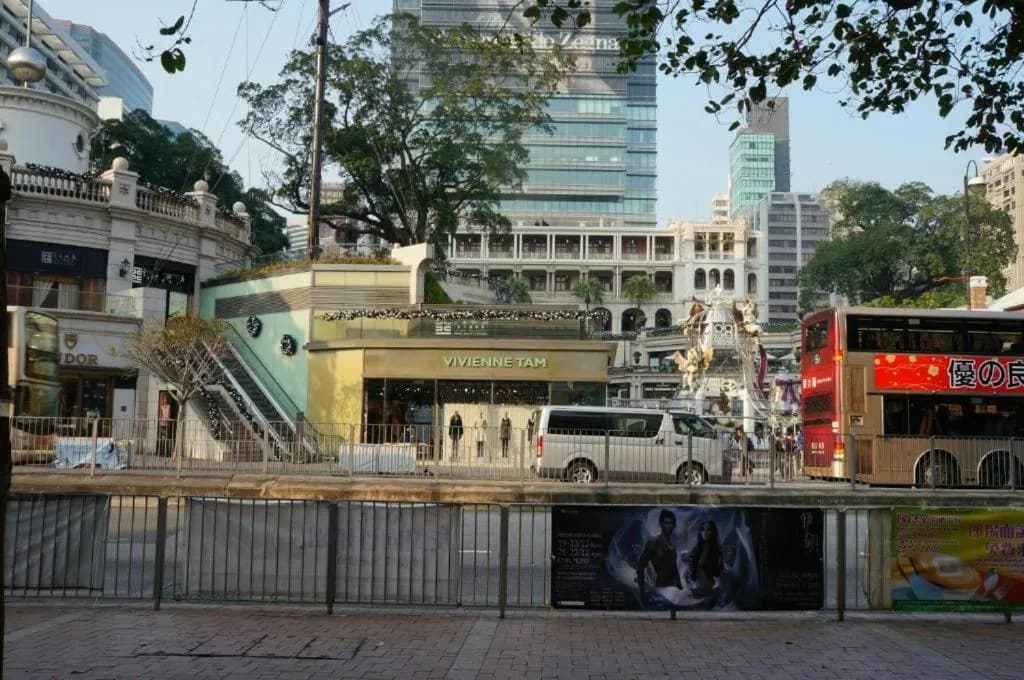 Pay-less Guest House