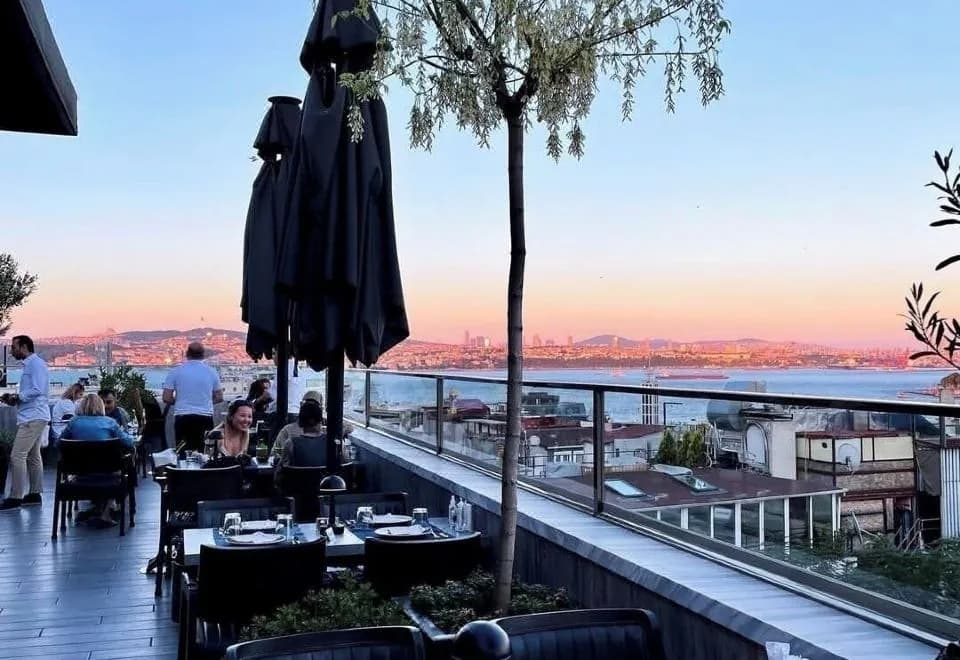 Hotel DeCamondo Galata
