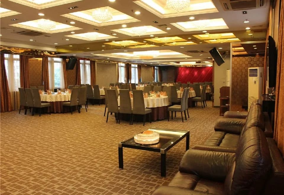 Huaweida Hotel