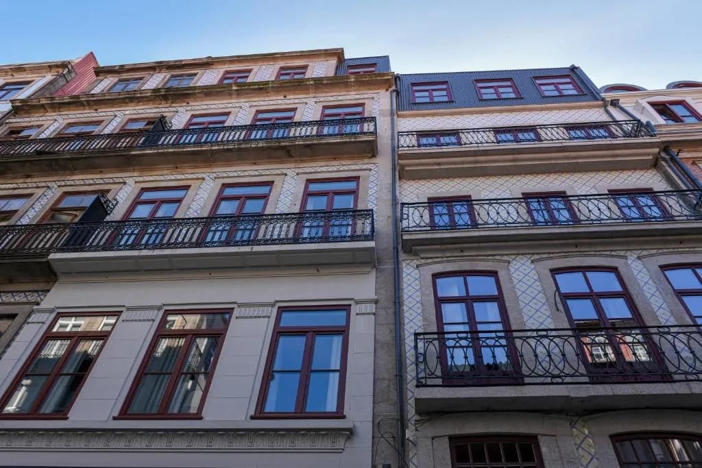 Almada 234