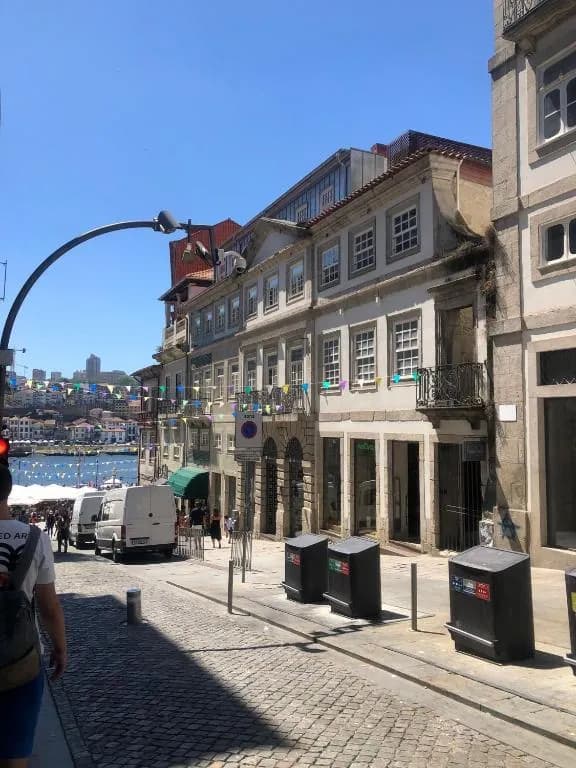 Oca Ribeira do Porto AT