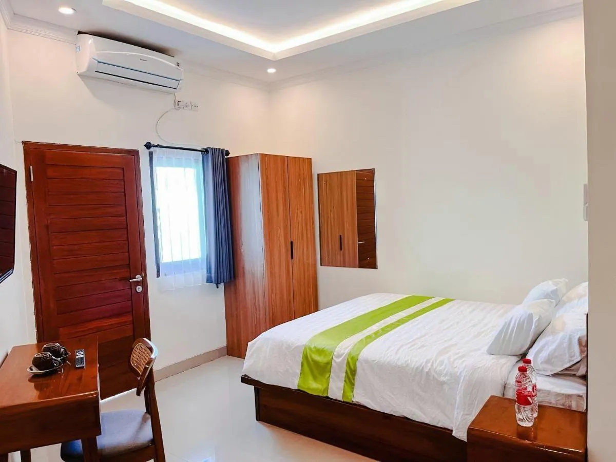 Mora Residence