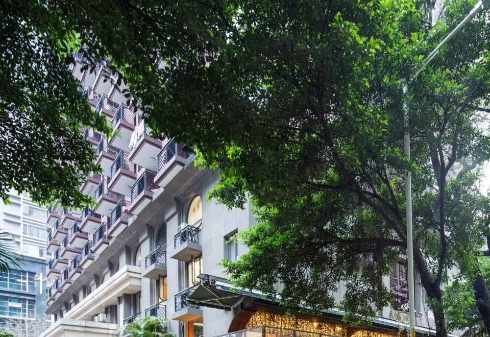 eStay Residence (Guangzhou Peace World Plaza)