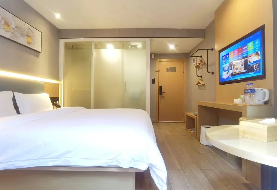 EasyGo Inn (Shanghai Lujiazui Finance and Trade Zone Store)