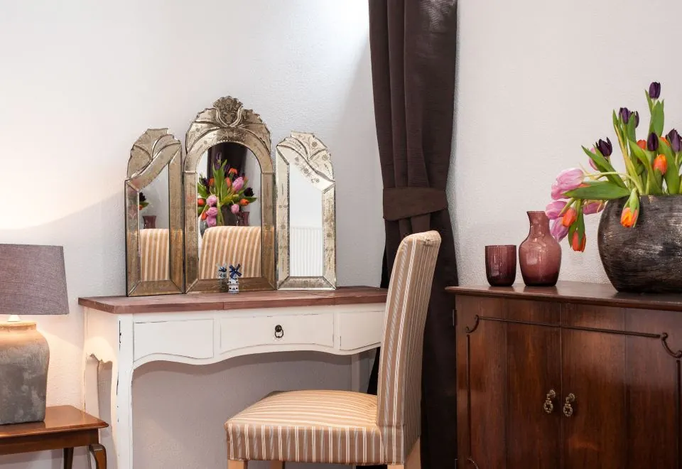 Crown Guesthouse Amsterdam