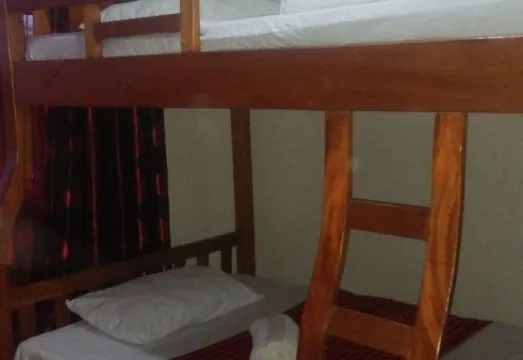 Lewisky Homestays and Tours