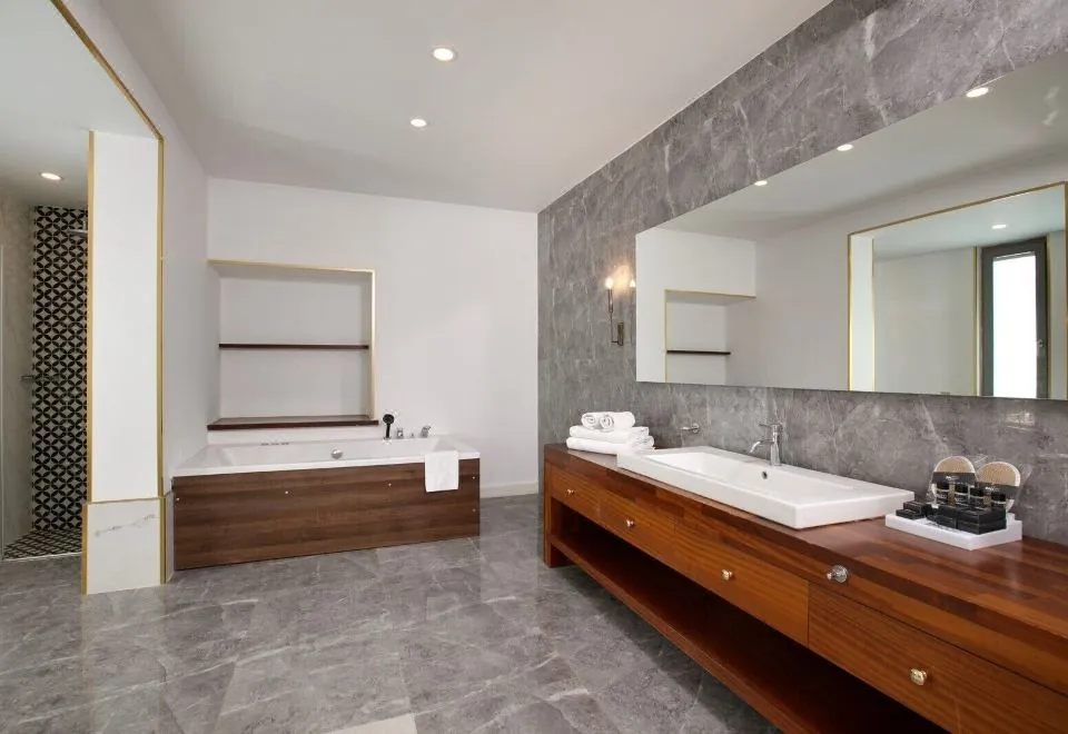 Pacco Hotel & Spa