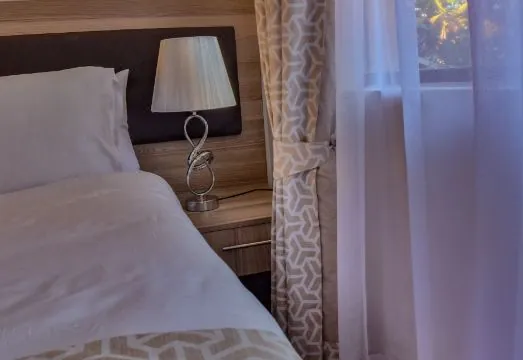 Edmor Residences - Riverside